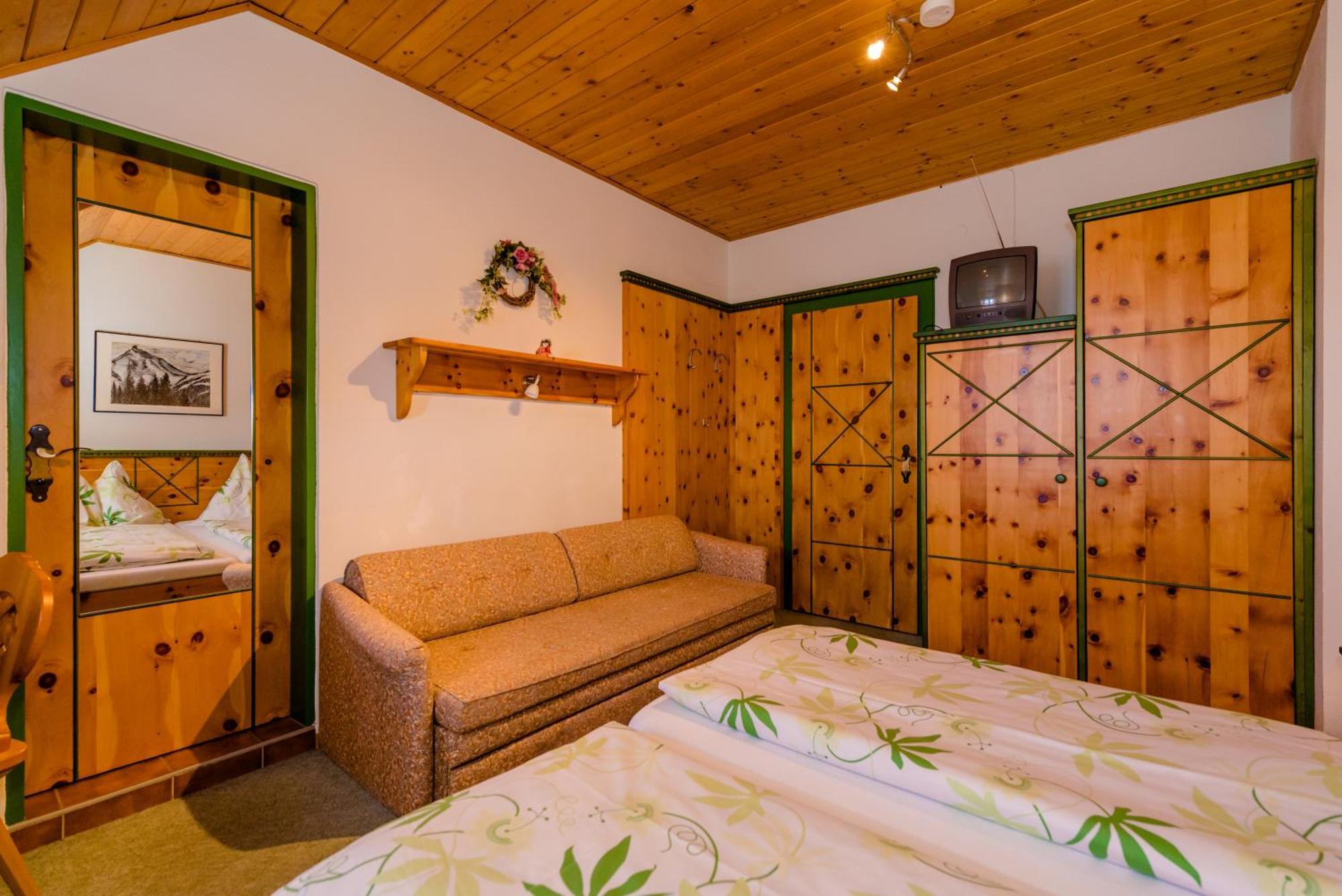 Almidylle Sabathy Hotel Obdach Quarto foto